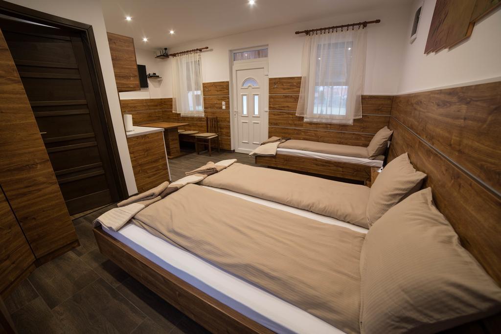 Relax Apartmanhaz Morahalom Ngoại thất bức ảnh